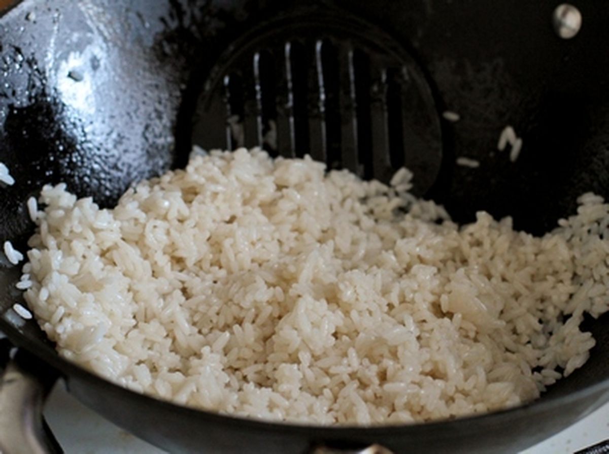 Жарим рис