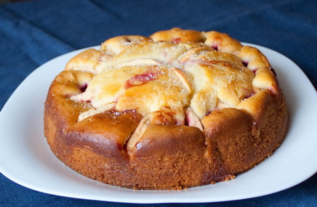 Яблочно-медовый пирог