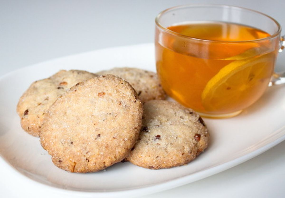 Рецепт сахарного печенья с грецкими орехами