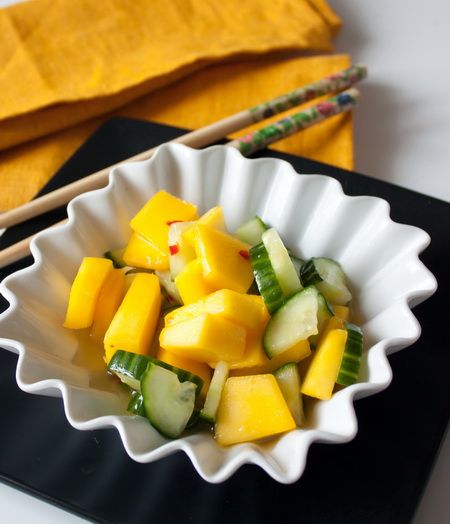 Рецепт тайского салата из манго и огурца