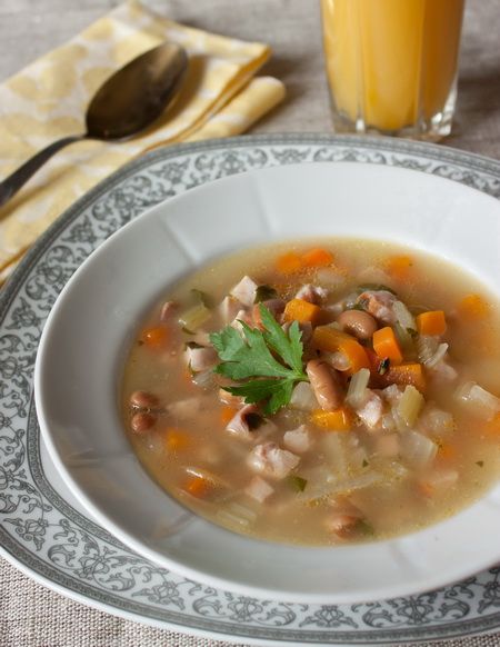 Рецепт супа из ветчины с фасолью