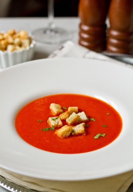 Рецепт томатного супа-пюре с анчоусами