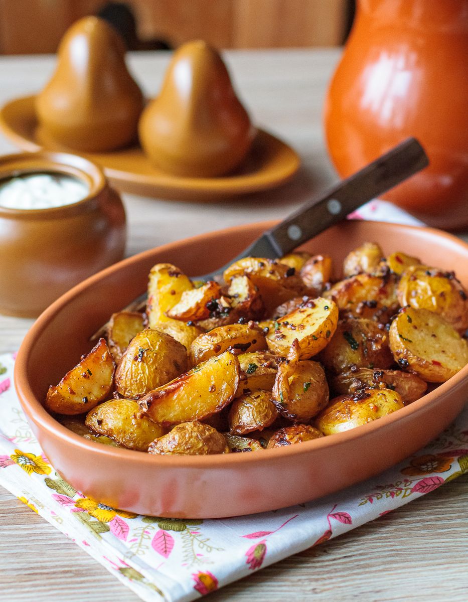 Остро-пряный печеный картофель