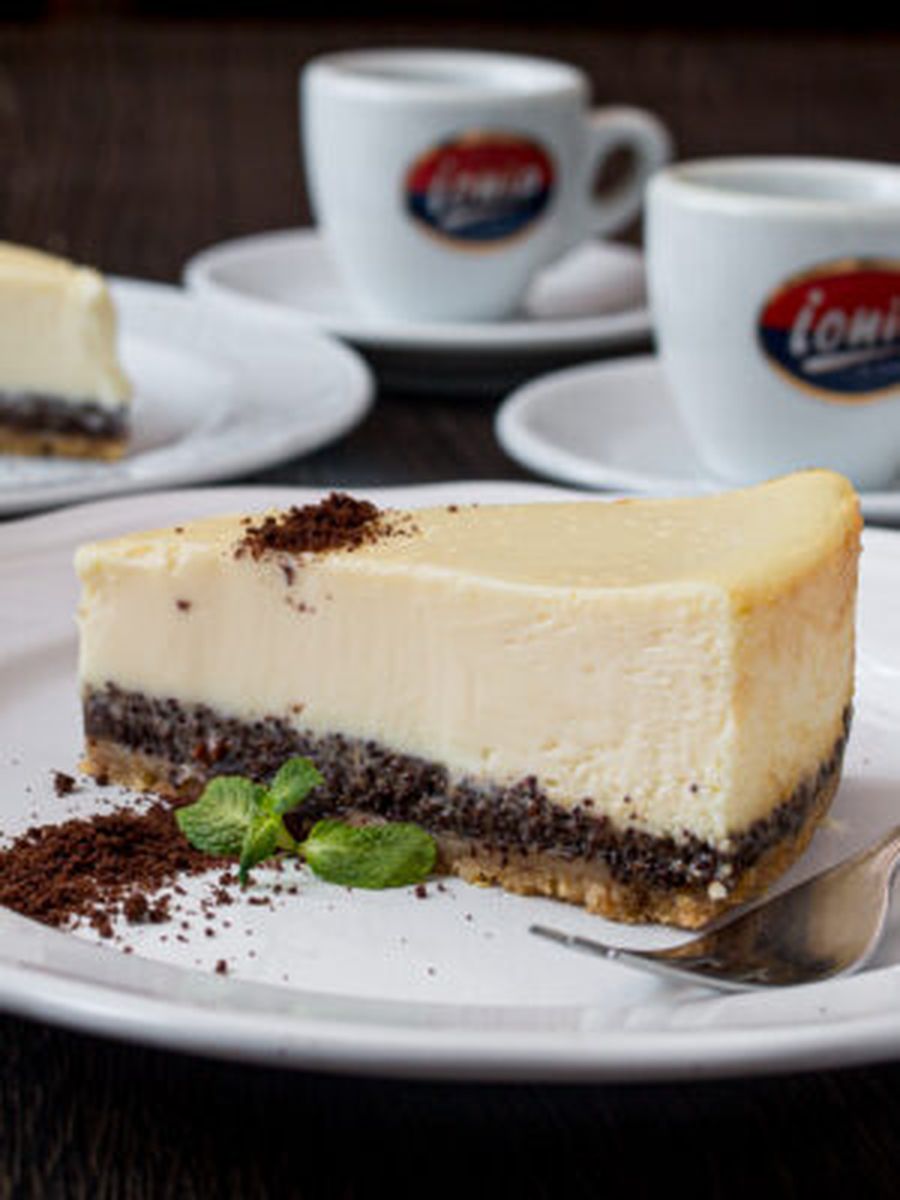 Чизкейк с маковой прослойкой