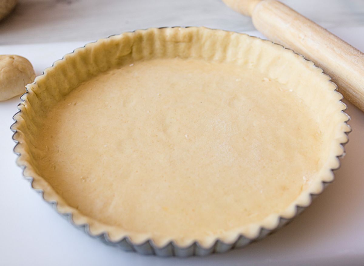 Кладем основу в форму