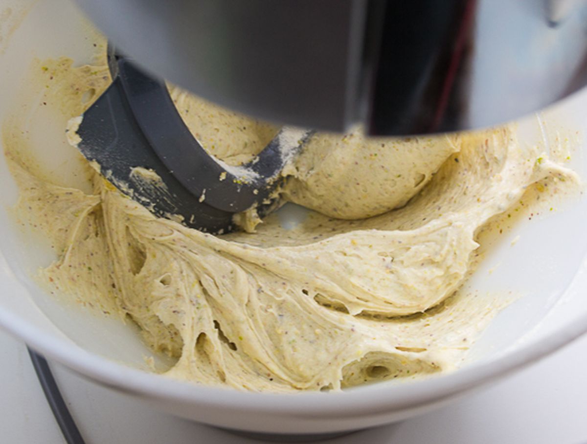 Фисташковое тесто