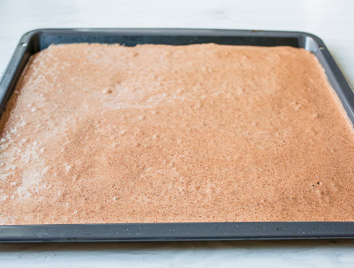 Тесто на противне