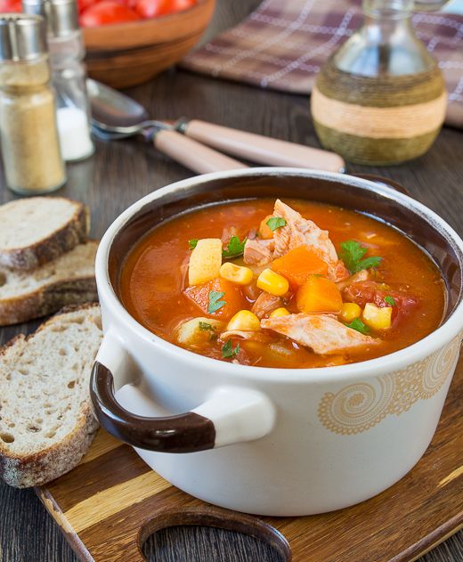 Рецепт томатного супа с тыквой и курицей