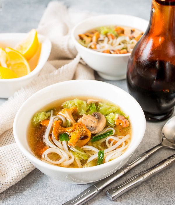 Рецепт грибного супа с лапшой в азиатском стиле