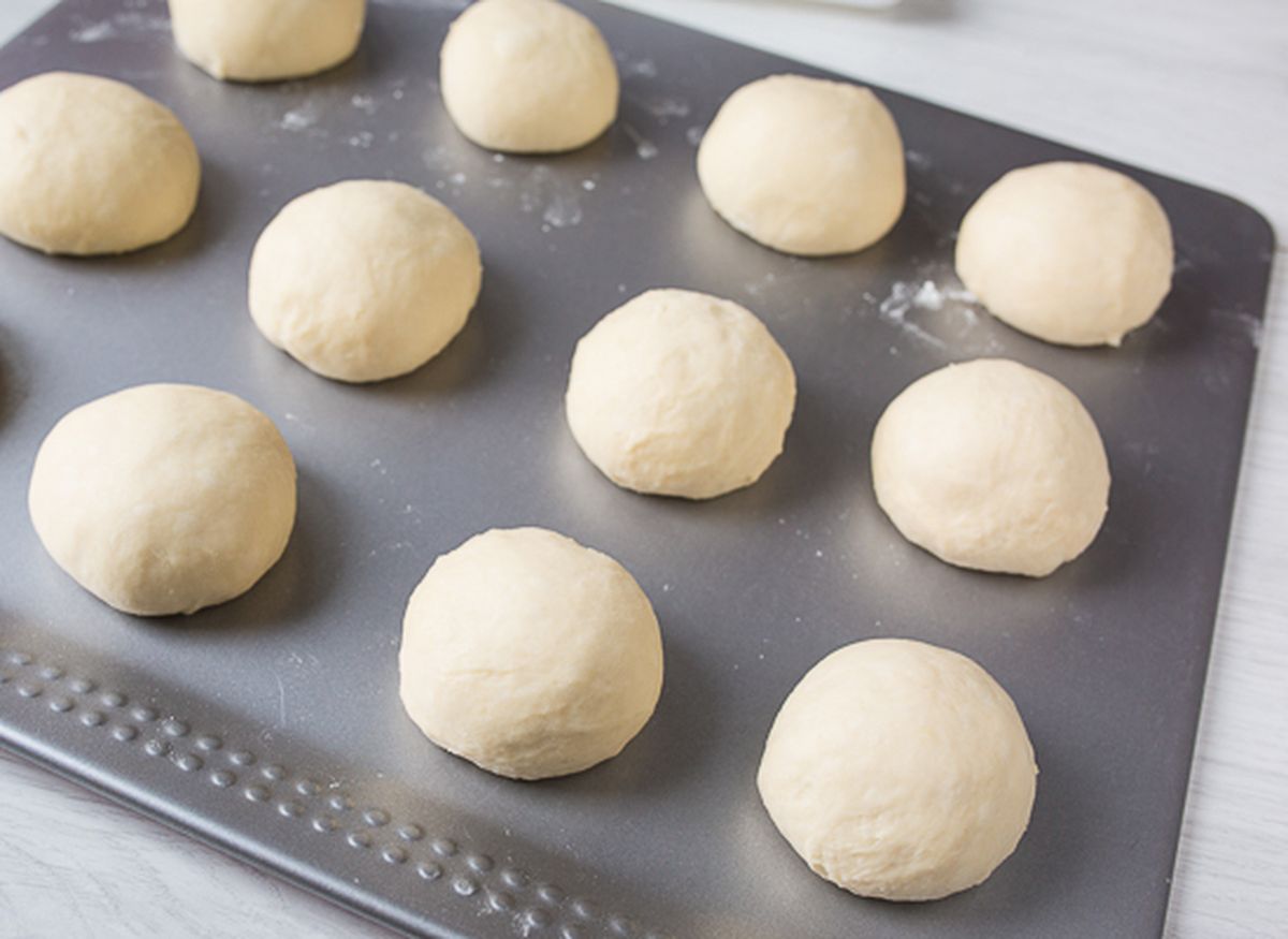 Формуем булочки