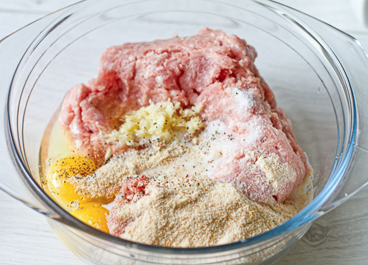 Замешиваем фарш