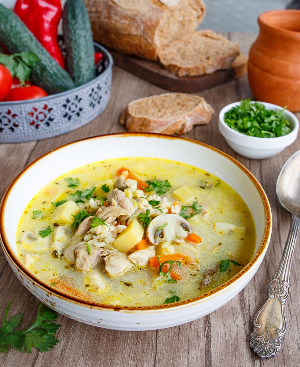 Рецепт сливочного куриного супа с булгуром и шампиньонами