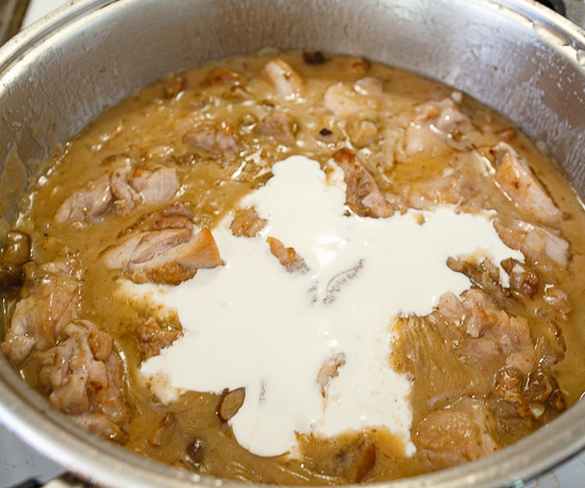 Вливаем сливки