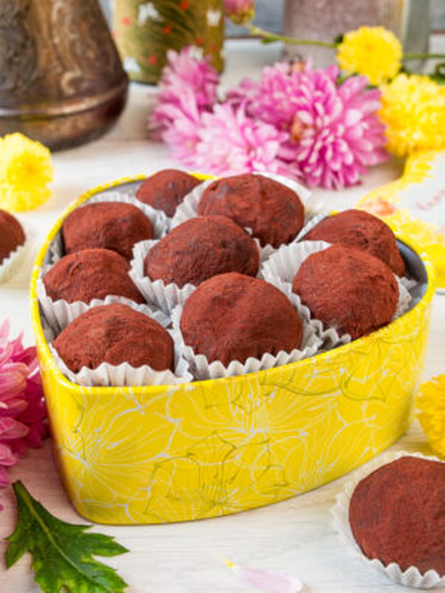 Шоколадные трюфели с маракуйей