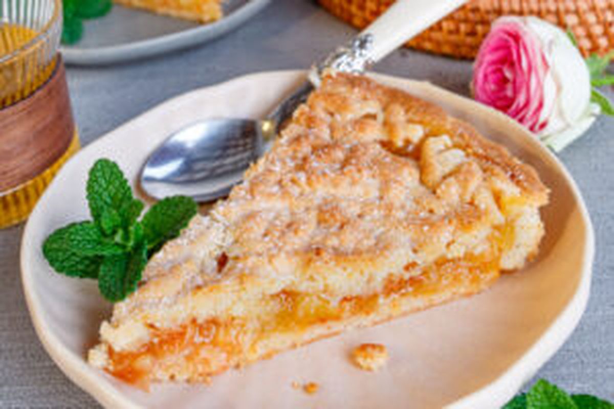 Апельсиново-яблочный песочный пирог