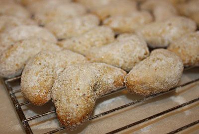 Рецепт печенья "Полумесяцы" с грецкими орехами
