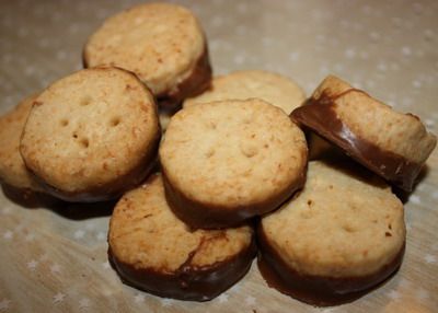 Рецепт печенья "Пуговицы в шоколаде"