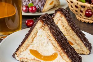 Торт “Шалаш любви”