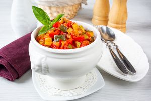 Кабачковая икра кусочками