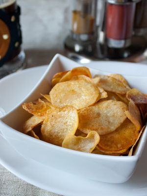 Домашние картофельные чипсы