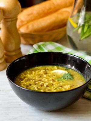 Лимонный суп из чечевицы и риса