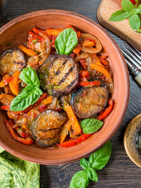 Рецепты из баклажанов - подборка сезонных блюд